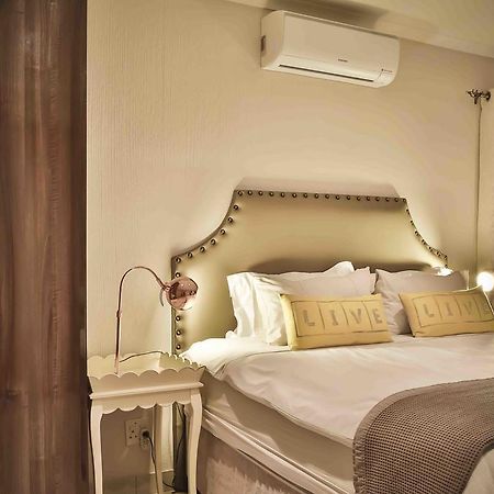 Accommodation At Vans No Loadshedding เซนทูเรียน ภายนอก รูปภาพ