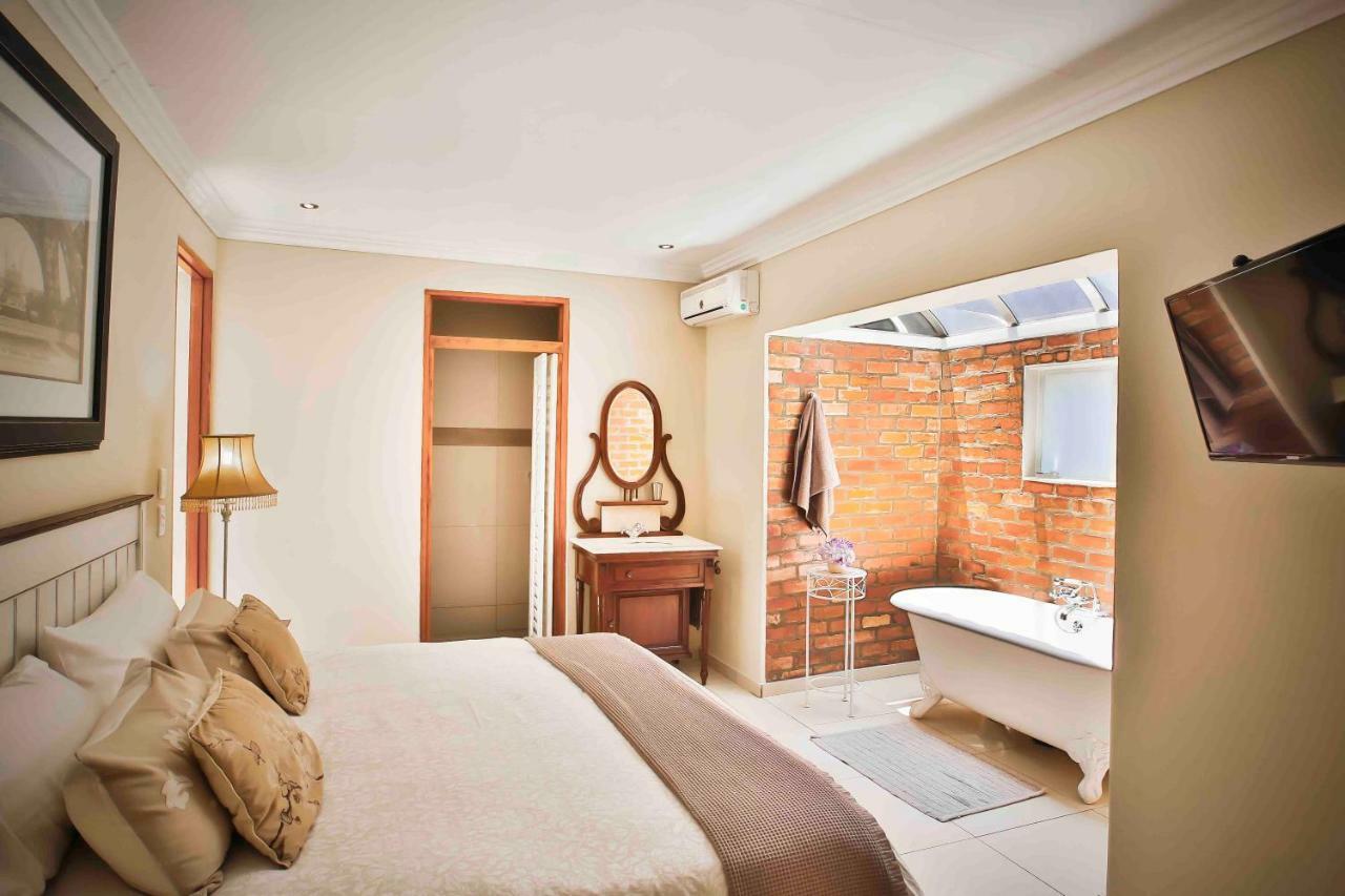 Accommodation At Vans No Loadshedding เซนทูเรียน ภายนอก รูปภาพ
